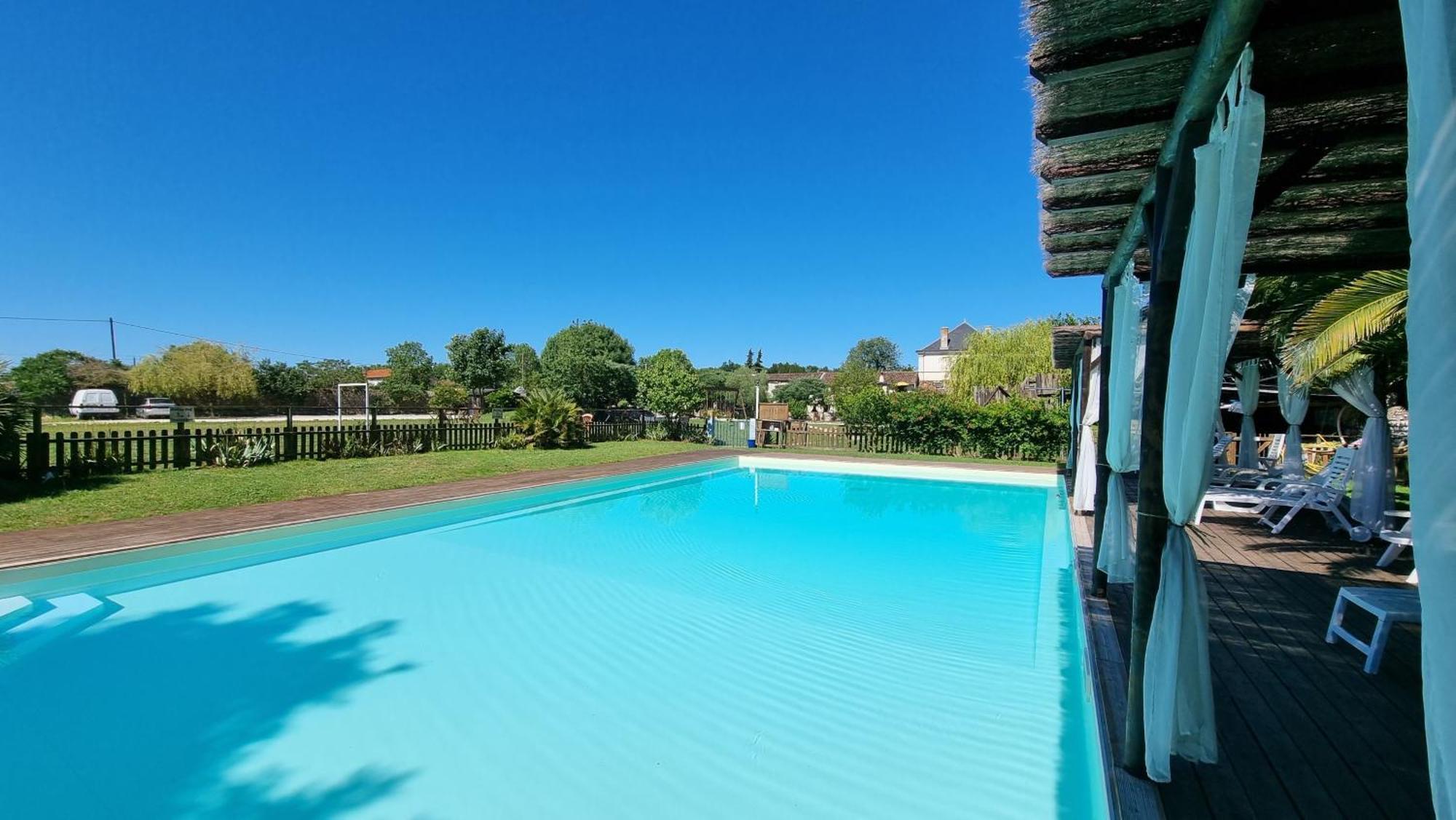 Domaine De Rochebonne Villa Saint-Just-Luzac ภายนอก รูปภาพ
