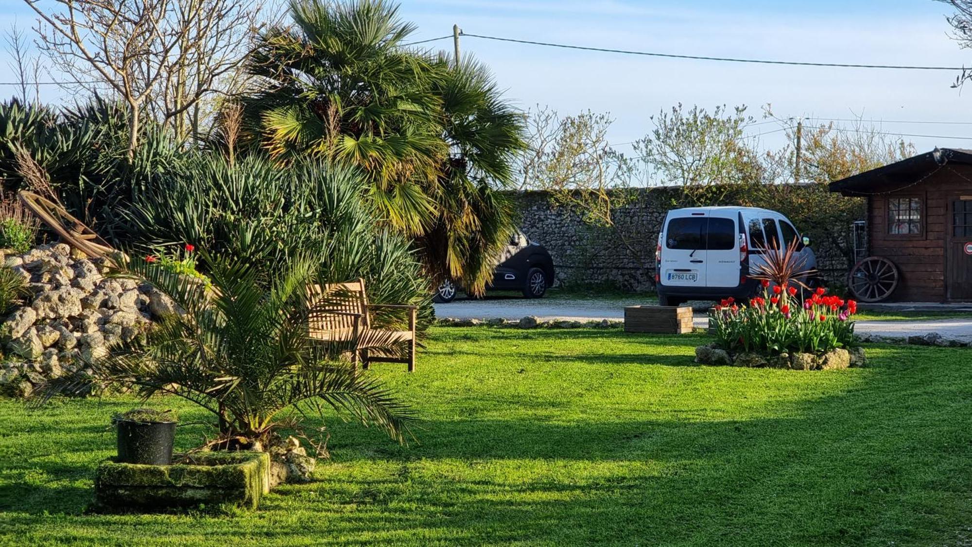 Domaine De Rochebonne Villa Saint-Just-Luzac ภายนอก รูปภาพ
