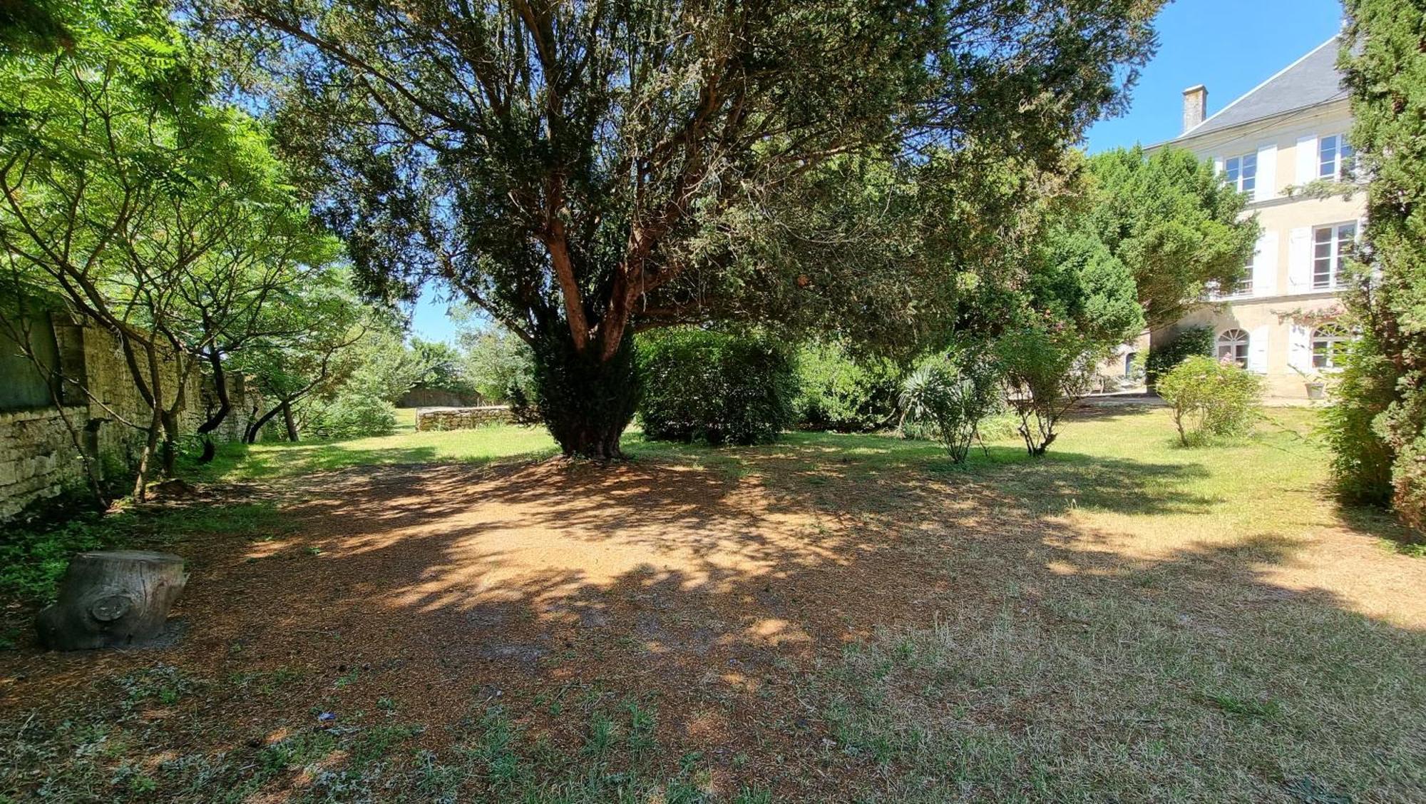 Domaine De Rochebonne Villa Saint-Just-Luzac ภายนอก รูปภาพ