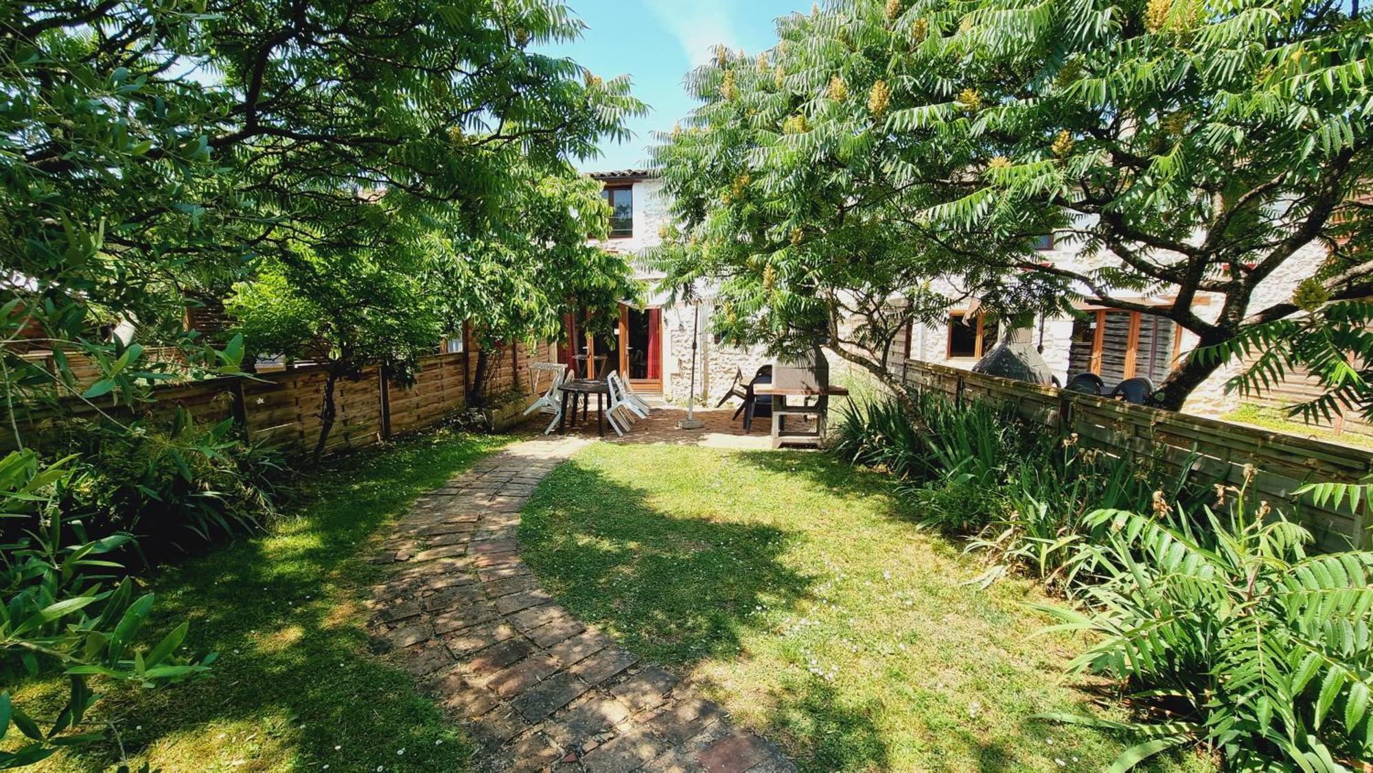 Domaine De Rochebonne Villa Saint-Just-Luzac ภายนอก รูปภาพ